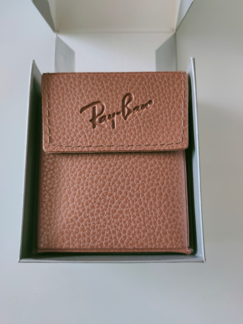 Rayban folding wayfarer case Men s Fashion Watches