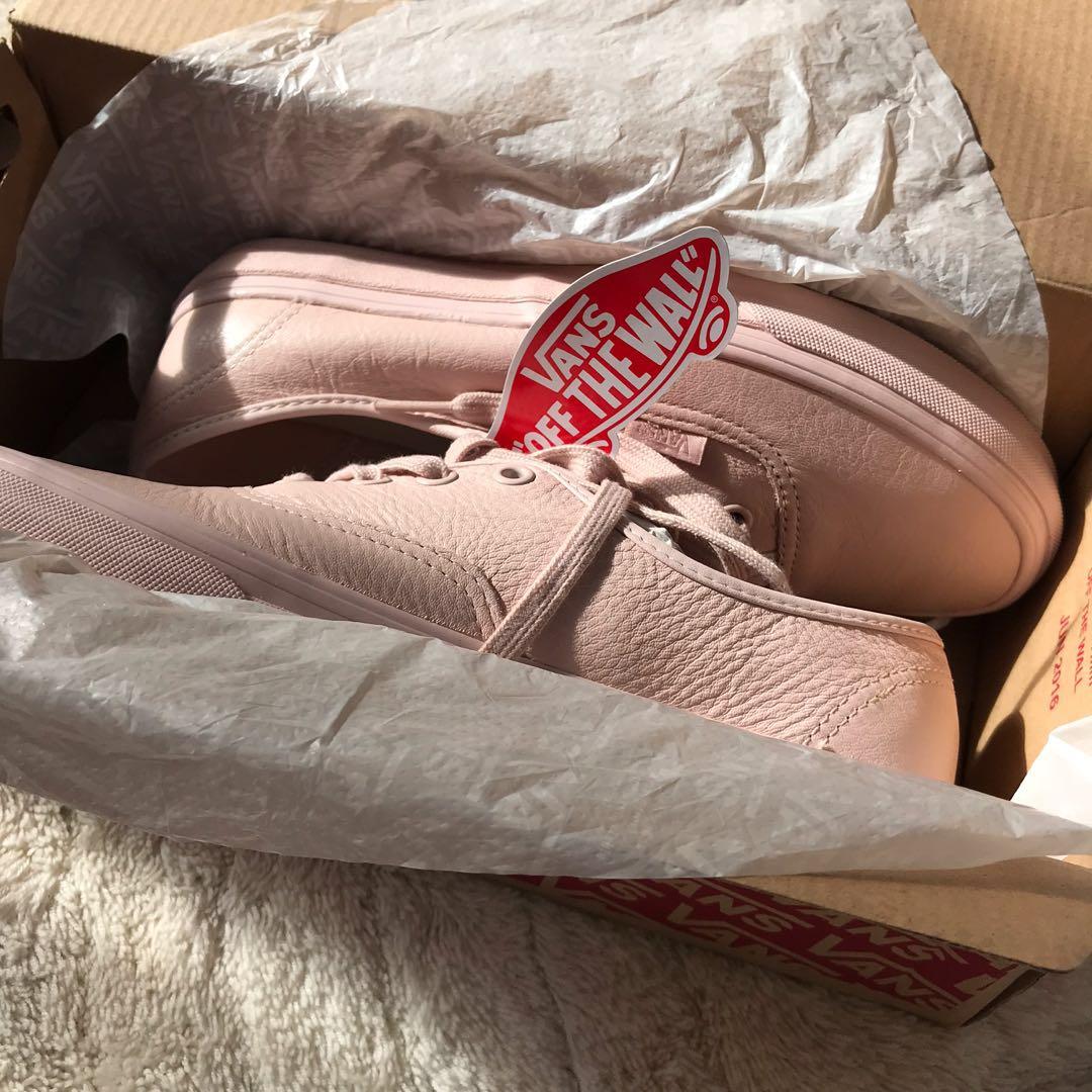 vans rose leather