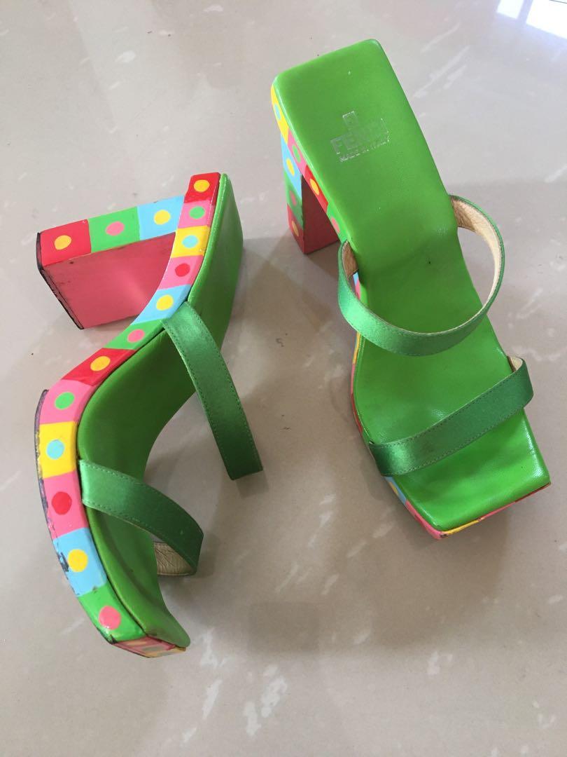 Vintage Fendi 90 s heels