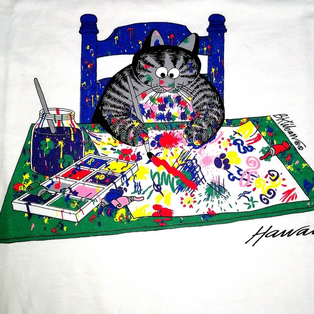 VINTAGE KUCING GEMOK, Menu0027s Fashion, Clothes, Tops on Carousell