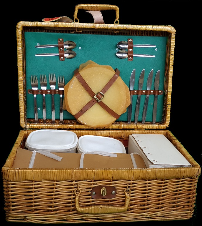 Wicker picnic basket and 4 place settings, Furniture & Home Living