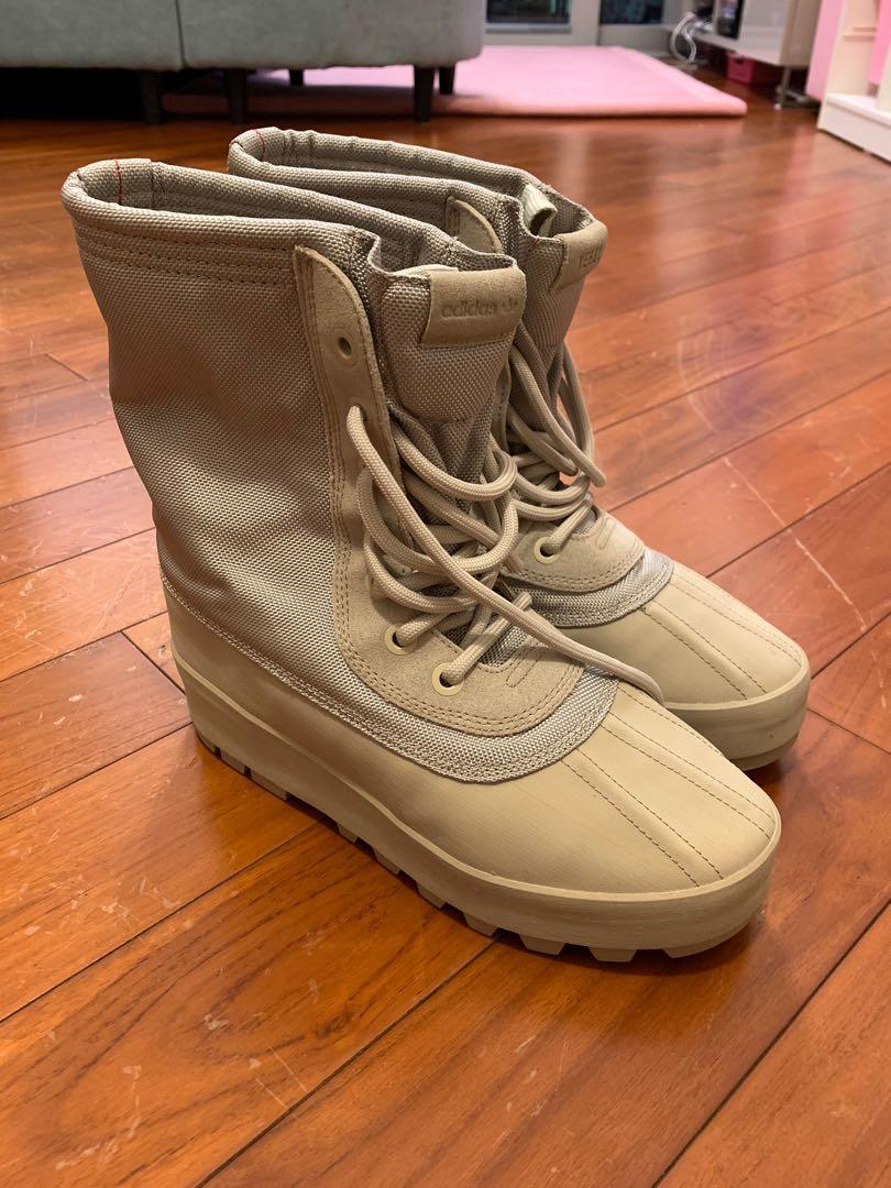 Adidas Yeezy Moonrock, 男裝, 鞋, 波鞋-