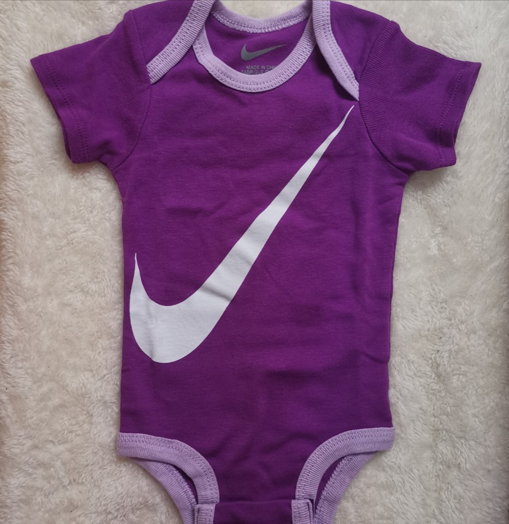 converse baby onesie