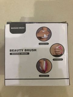 (Category: ) located in . Submitted by smaller.me (Listing ID 1042563547, Image 1). Description: .