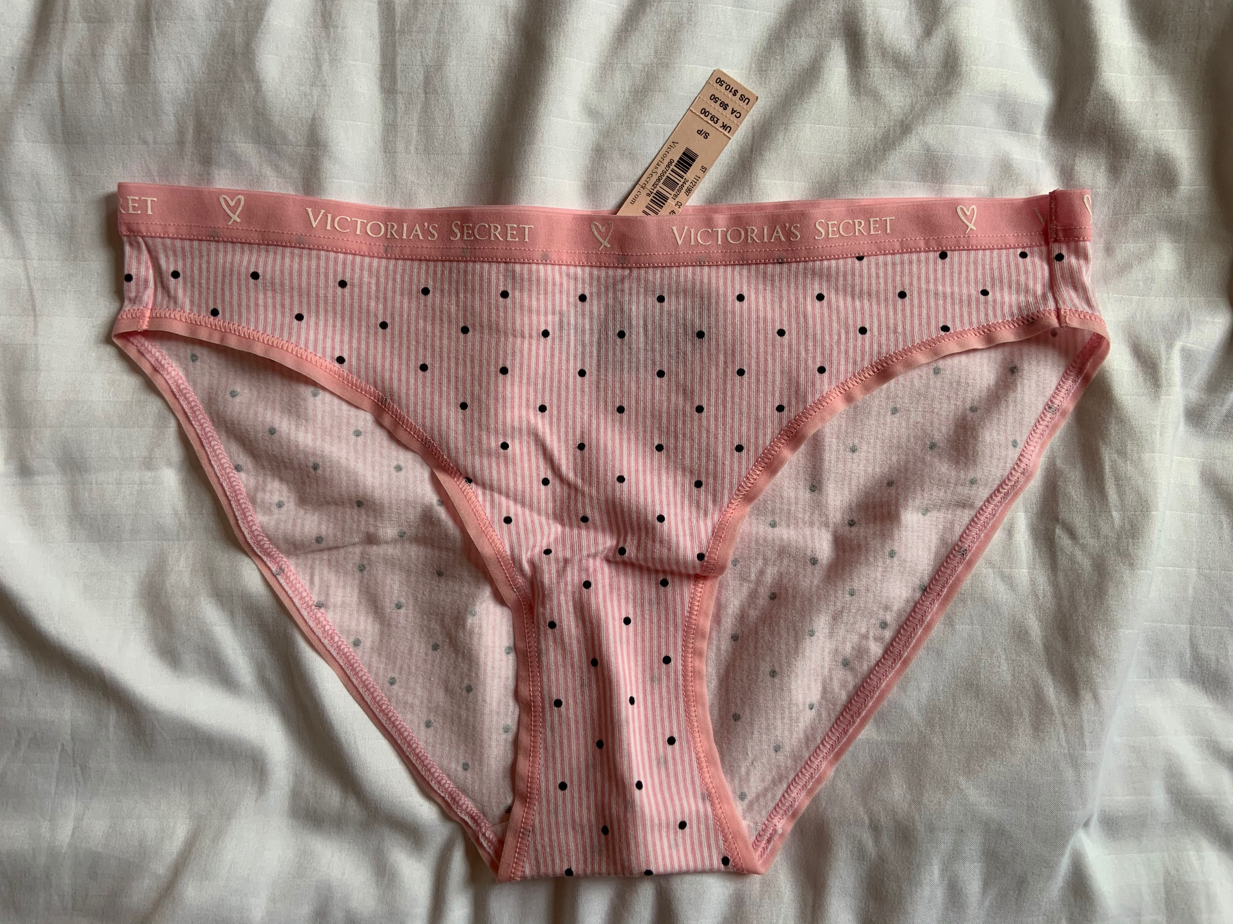 Victoria's Secret PINK Panties Medium Dog Grey, Women's Fashion, Maternity  wear on Carousell