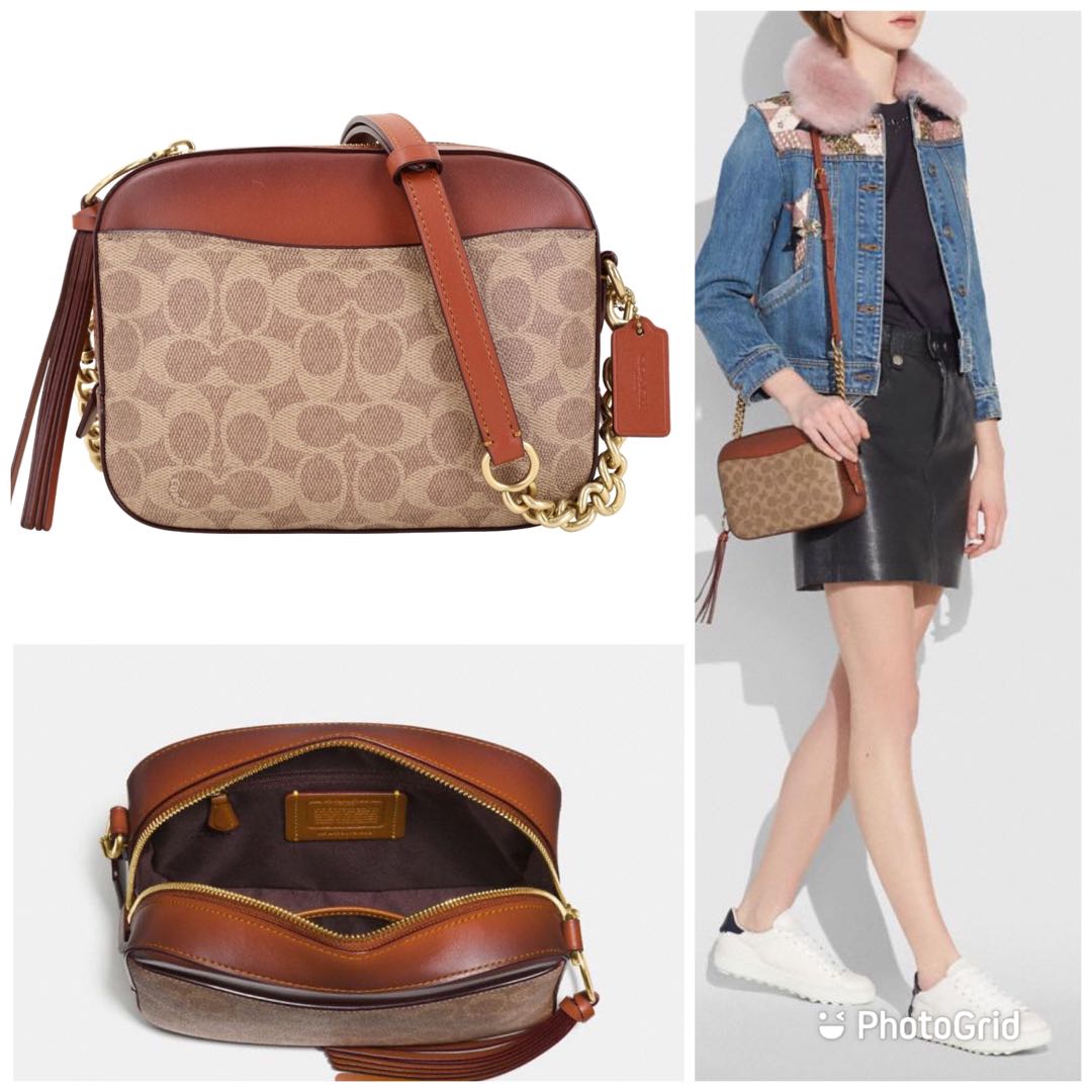 Coach camera cheap bag signature