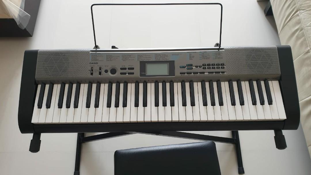 Casio Beginner Keyboard CX 1300 with Bench, Hobbies & Toys, Music & Media, Musical Instruments