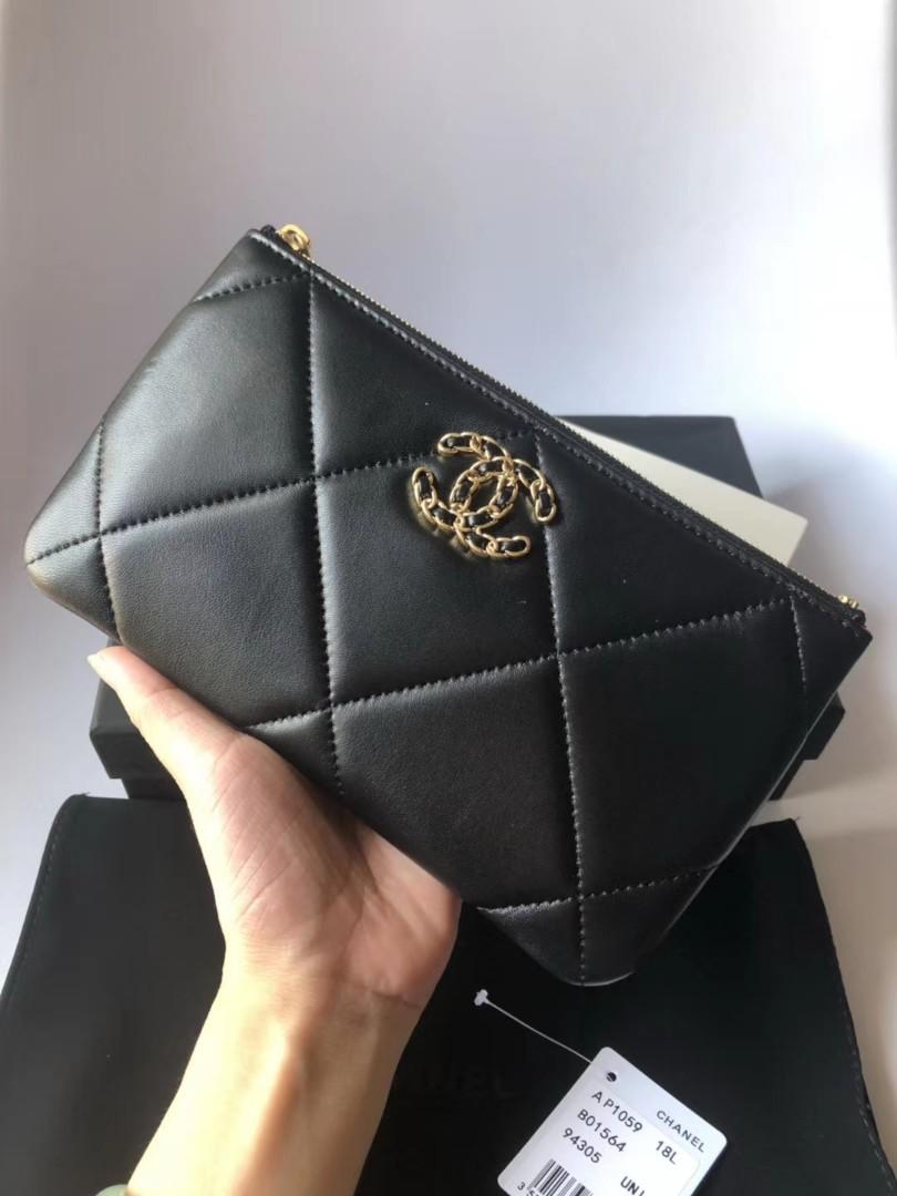 Chanel phone pouch discount price
