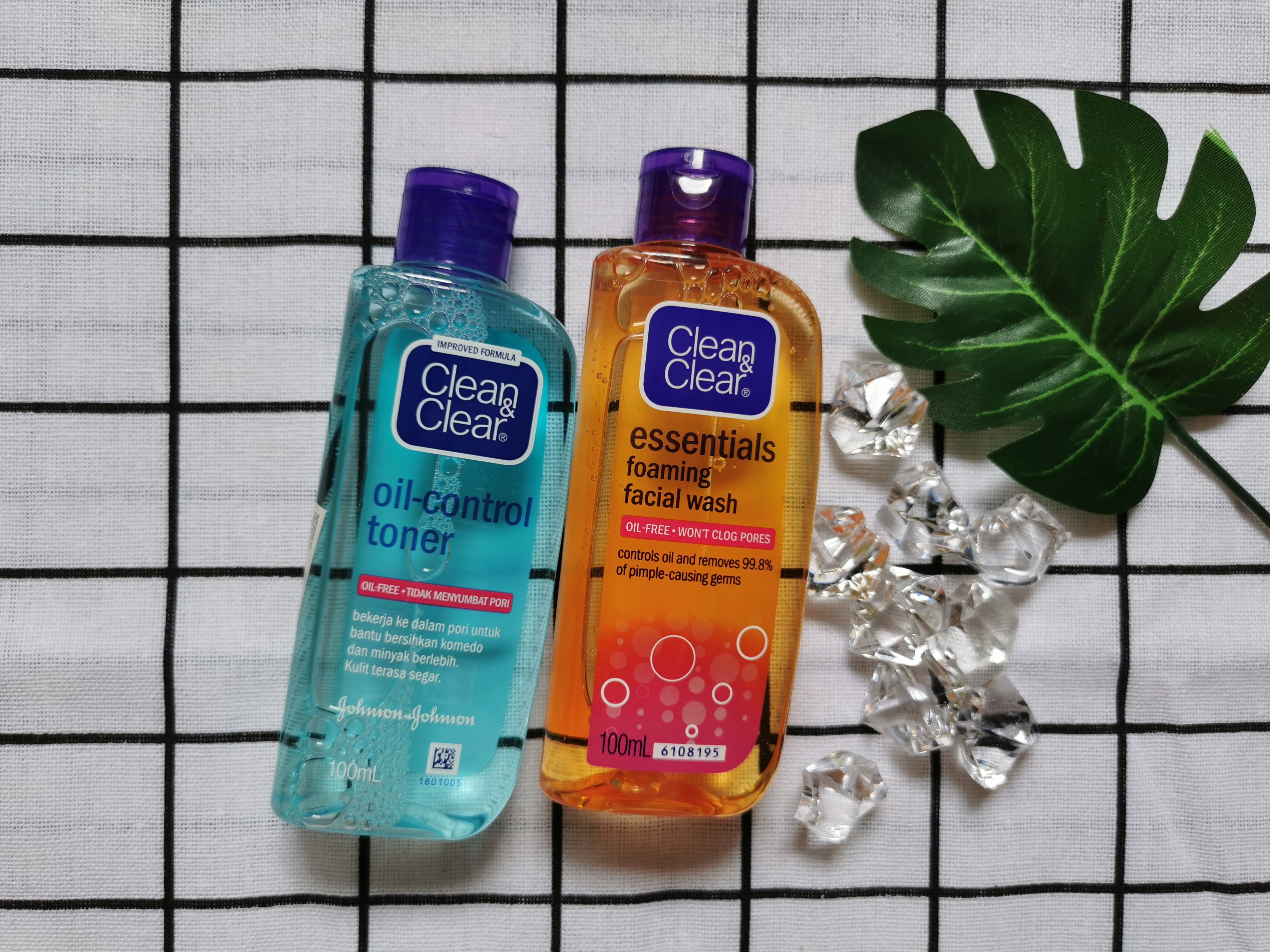 clean and clear facial foam