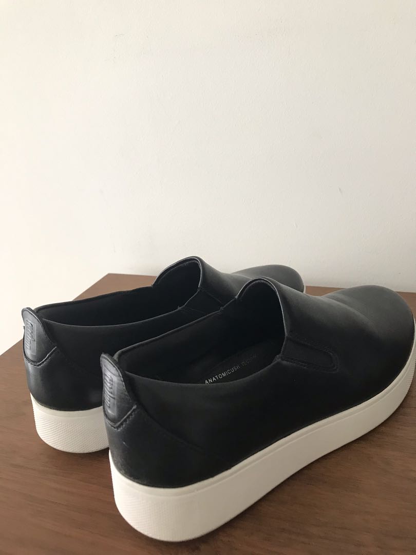 Fitflop sania store