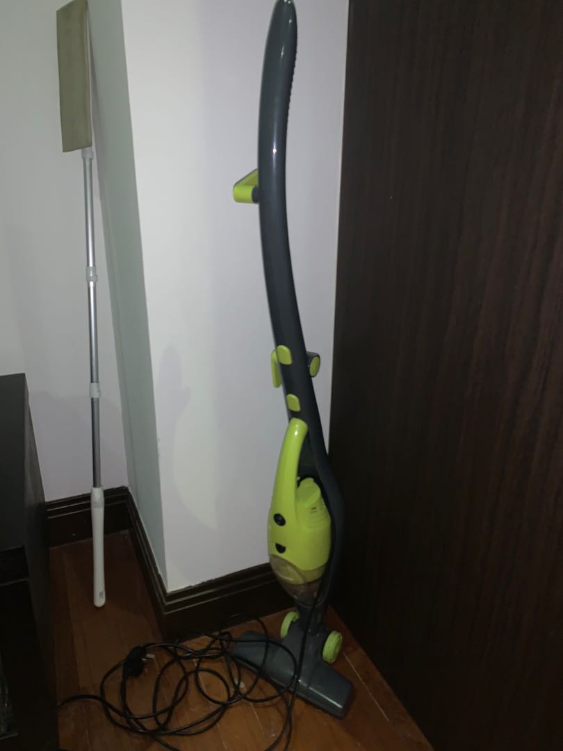 Hand Vacuum cleaner with handle, TV & Home Appliances, Vacuum Cleaner