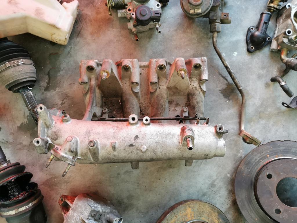 intake manifold nissan sentra n16 (qg16/18), Auto Accessories on Carousell