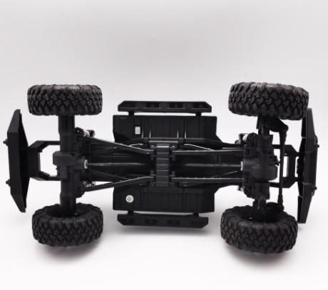 Land Rover Defender Model Remote Controlled Car, Hobbies & Toys, Toys ...