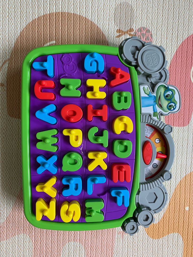 Leapfrog leaping letters, Hobbies & Toys, Toys & Games on Carousell
