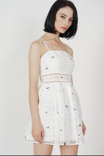 (Category: ) located in . Submitted by styleluster (Listing ID 1042546452, Image 1). Description: .