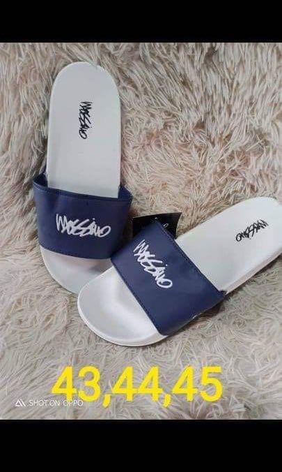 Mossimo slides clearance