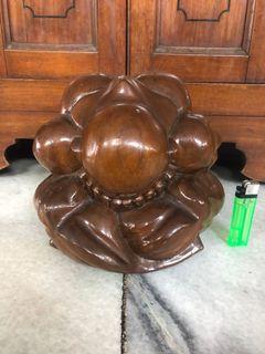 patung kayu antik