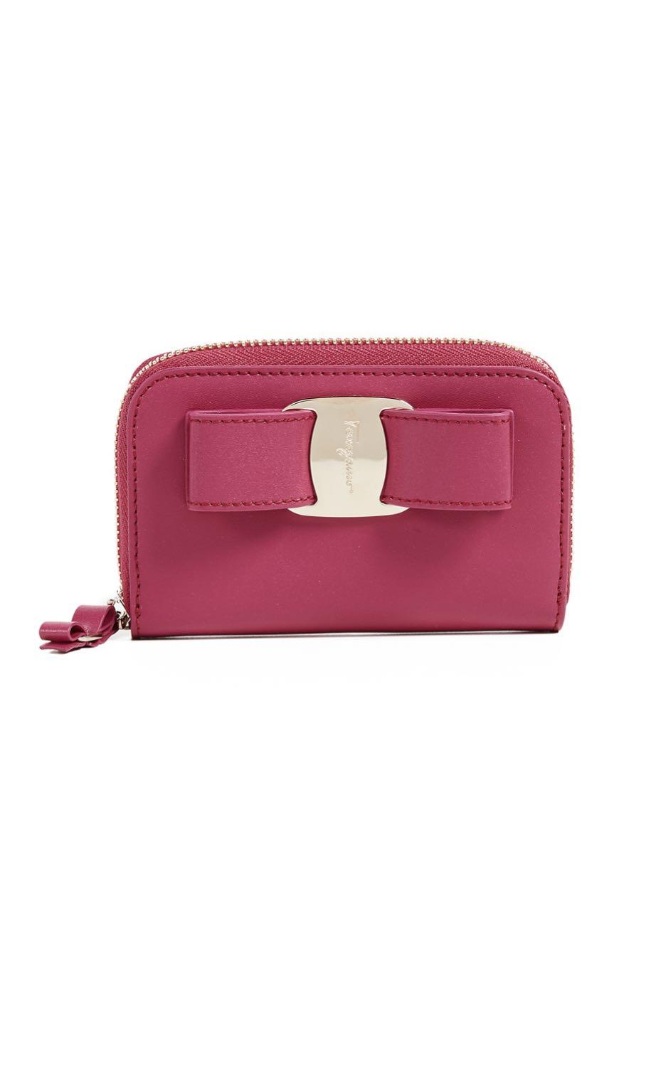 Salvatore ferragamo vara rainbow store