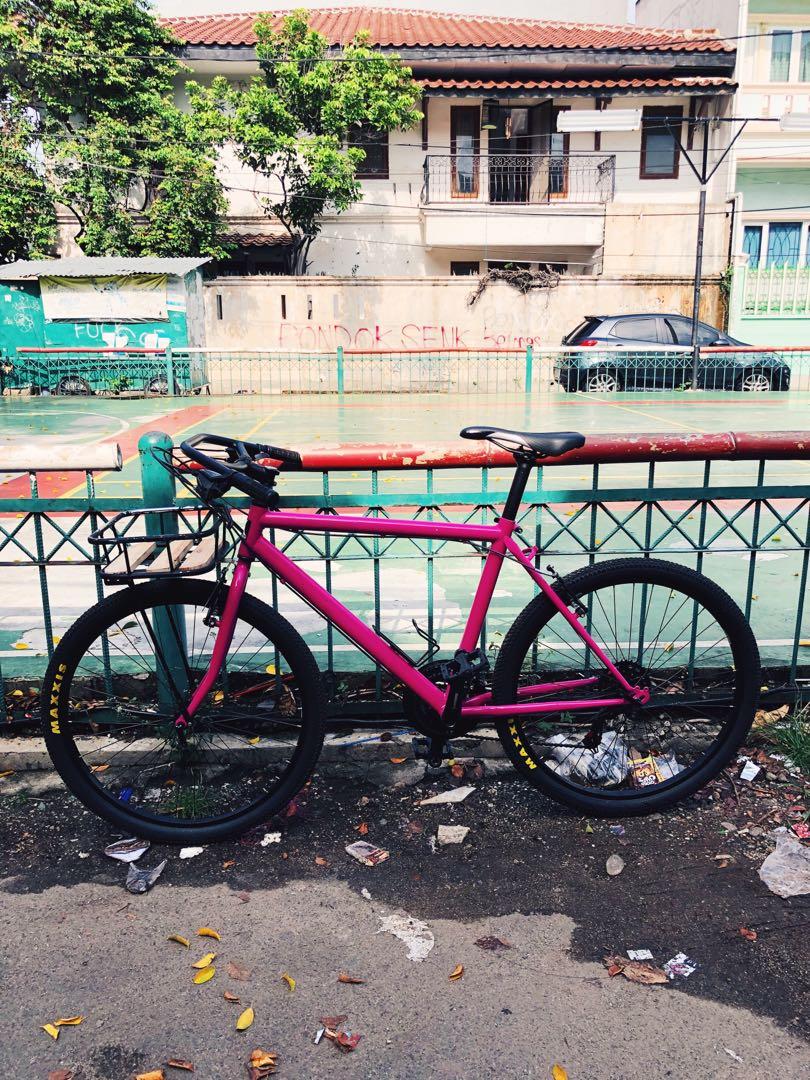 Sepeda commuter kennex bukan federal, Olah Raga, Sepeda di Carousell