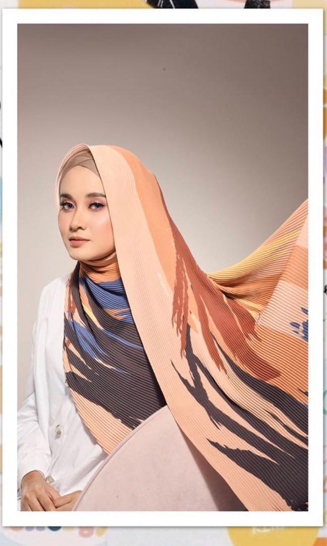 Sugarscarf pleated shawl Clearance