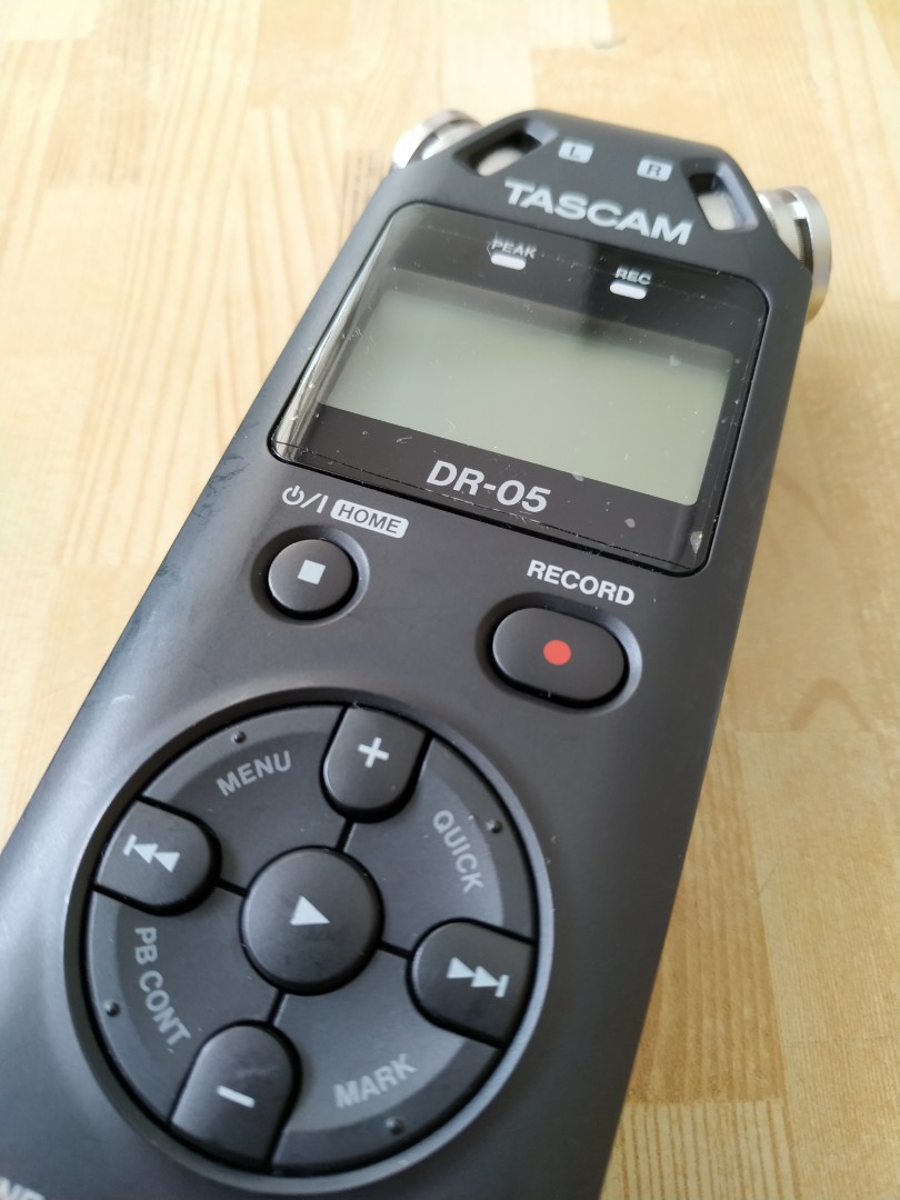 Price Lowered Tascam Dr 05 Linear Pcm Recorder Electronics Audio On Carousell