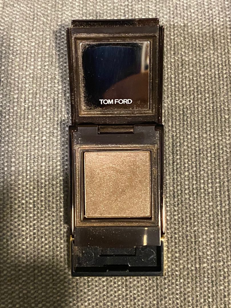 Tom Ford Beauty Private Eyeshadow in Burnt Suede, Beauty & Personal Care,  Face, Makeup on Carousell