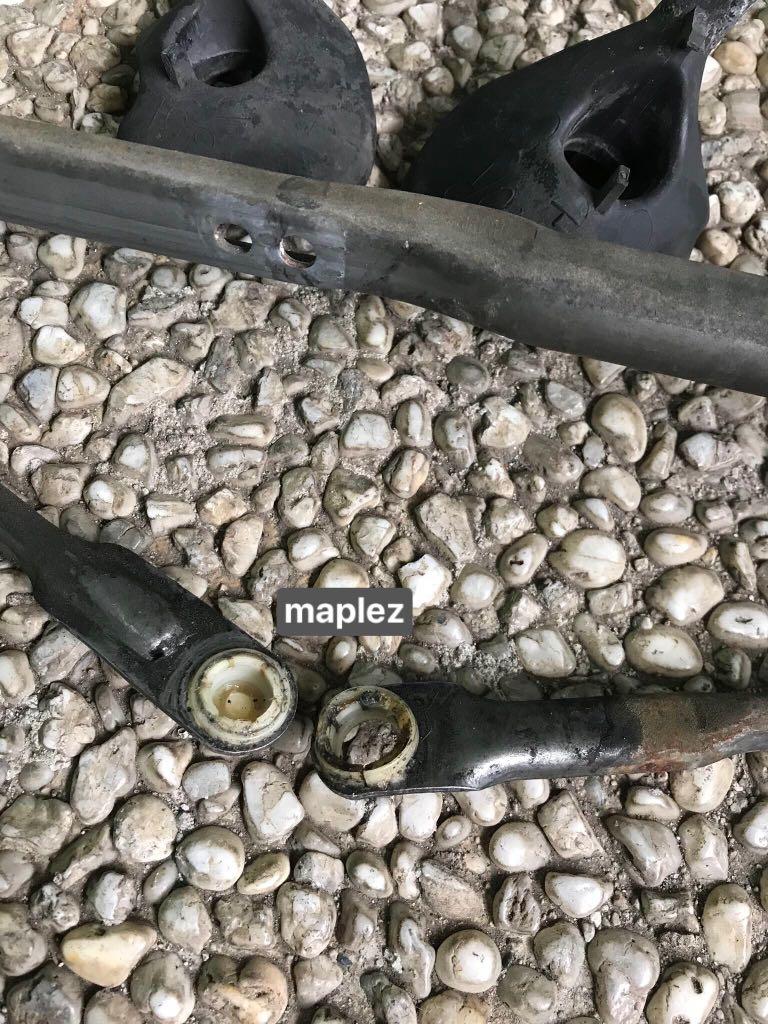 Toyota Innova Wiper Linkage, Car Parts & Accessories, Other Automotive Parts and Accessories on