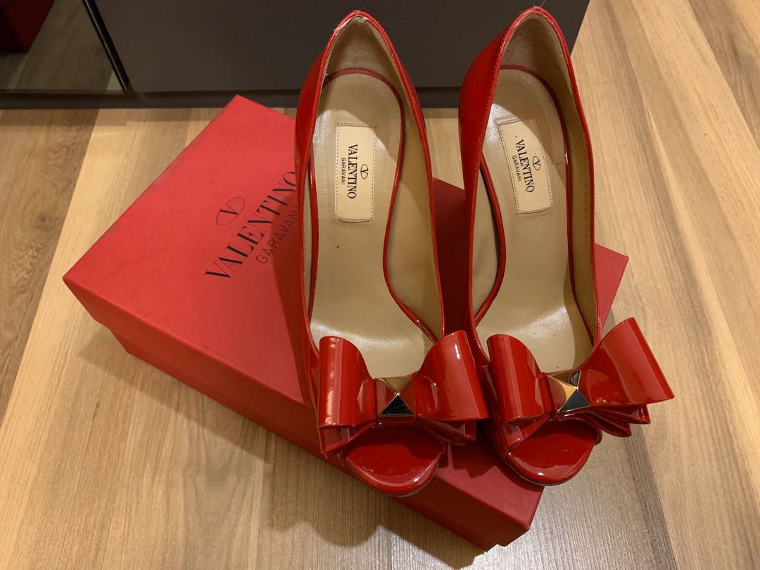 valentino red heels