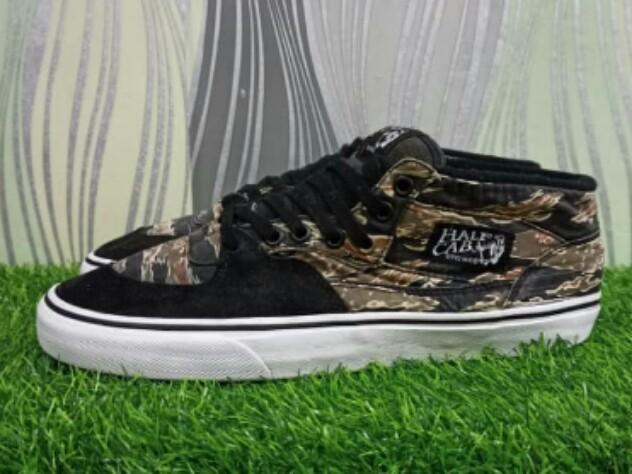 Vans half 2025 cab tiger camo