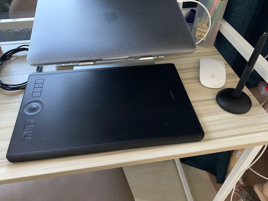Wacom Intuos Pro Medium PTH-660 (newest model), Mobile Phones & Gadgets ...
