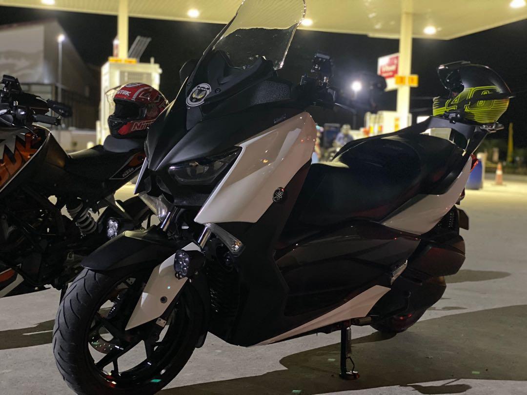 Xmax 300 2018 abs with traction control, Motorbikes, Motorbikes for