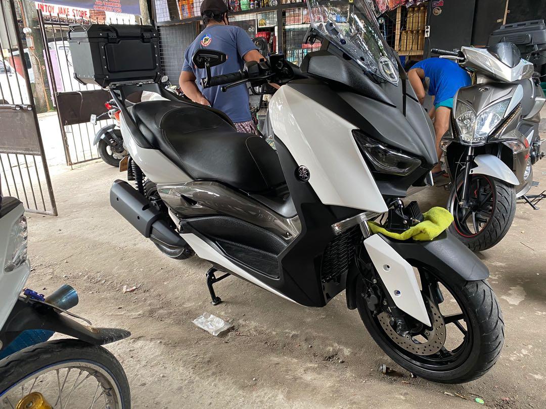 Xmax 300 2018 abs with traction control, Motorbikes, Motorbikes for