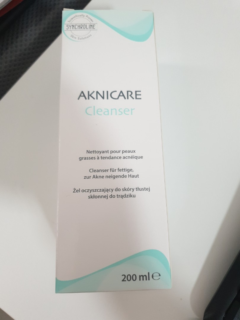 synchroline aknicare cleanser