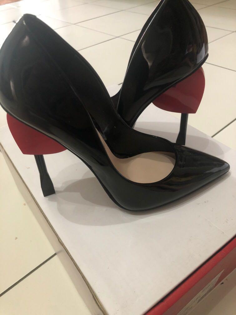 Aldo heart hotsell heels