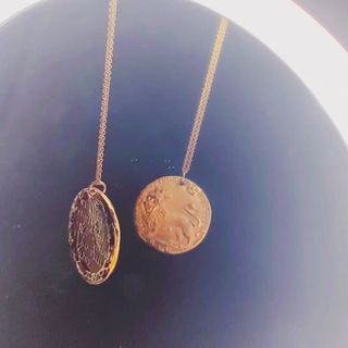 （分類：）位於 。 由 ebrehnr 提交（商品編號 1042835848，圖片 1）。簡介： 。
