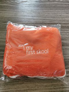 (Category: ) located in . Submitted by slimmingbag (Listing ID 1042720379, Image 1). Description: .