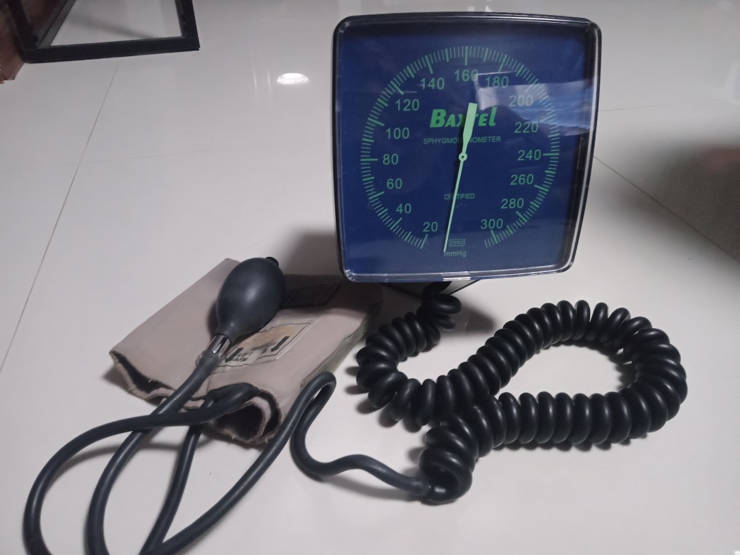 Baxtel BP apparatus aneroid desk tyoe, Health & Nutrition, Assistive