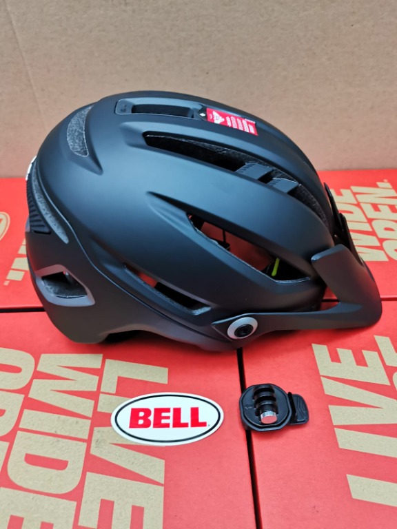 Bell hotsell sixer medium