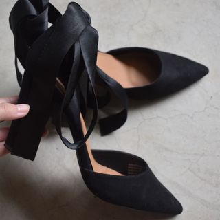 (Category: ) located in . Submitted by thelovers (Listing ID 1042770039, Image 1). Description: .