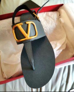 Brand New Valentino Black Sandals Size 36