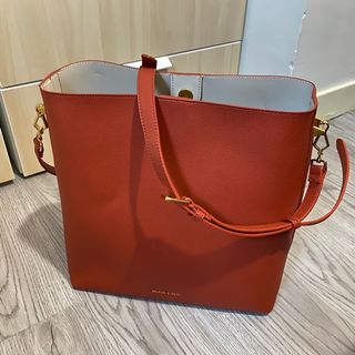 （分類：）位於 。 由 jerritpo 提交（商品編號 1042942779，圖片 1）。簡介： 。