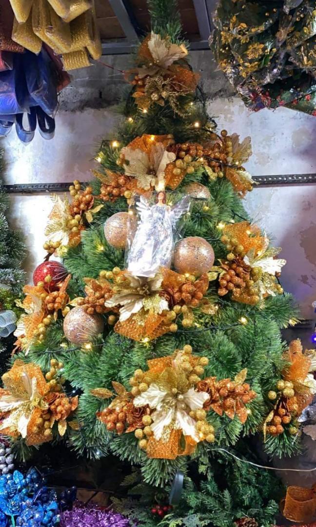 Christmas Tree Sugar Pine Hook Type Home Furniture Home Tools And Accessories On Carousell