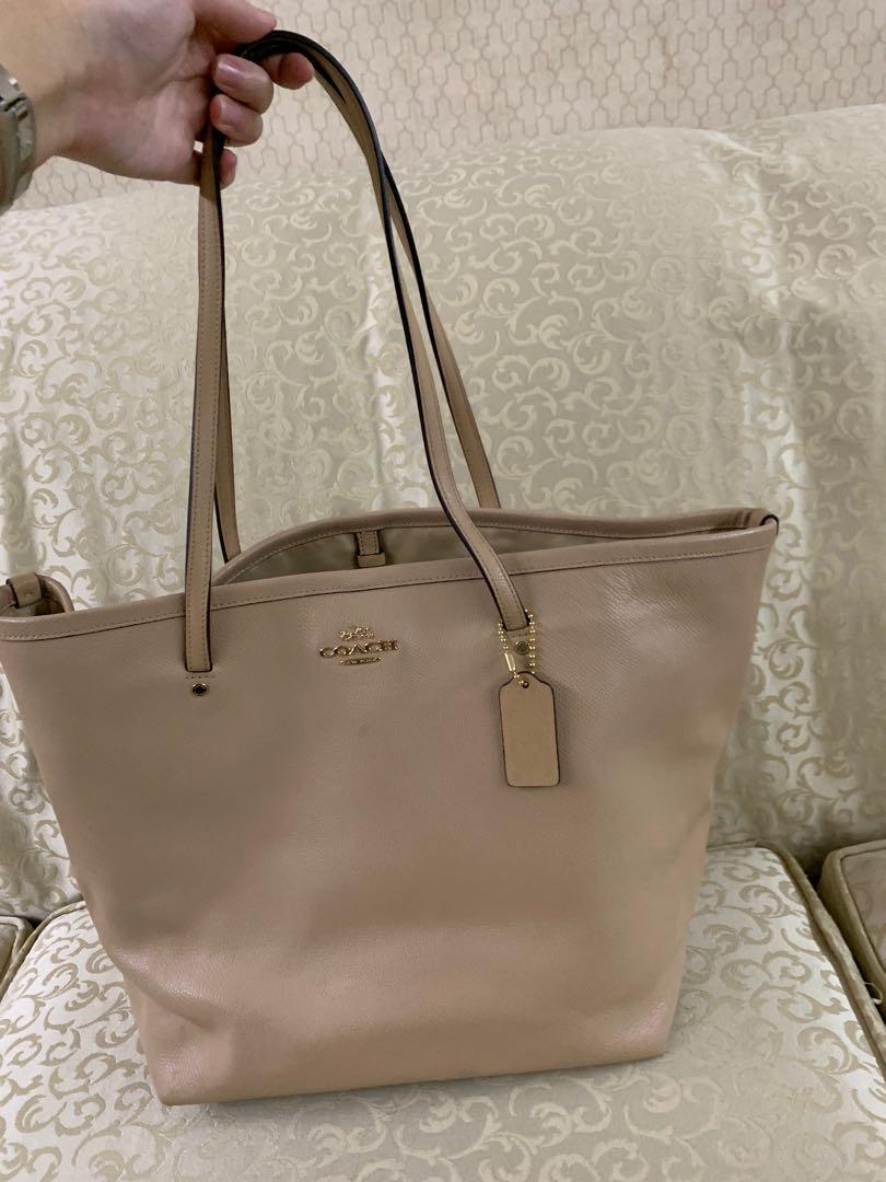 Coach Large Tote Bag Women s Fashion Bags Wallets Tote Bags