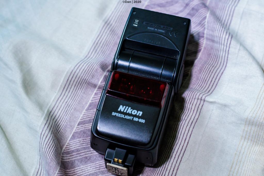 Defective Nikon Sb600 (Category: Camera Bags & Carriers) located in Pasig City. Submitted by shutterdan (Listing ID 1042814624, Image 3). Description: Defective Nikon Sb600 Switch on button is working pero hindi consistent pag pop up ng ilaw. Impression is "capacitor" ang problema. Price is Negotiable. Possible meet up location: Santolan Pasig, some selected areas along Marcos Highway. Selected areas along Amang Rodriguez. For delivery, payment i