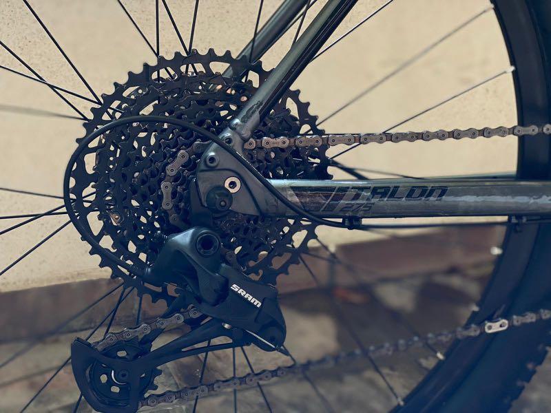 Giant Talon 3 2019 Large 27.5 upgraded groupset