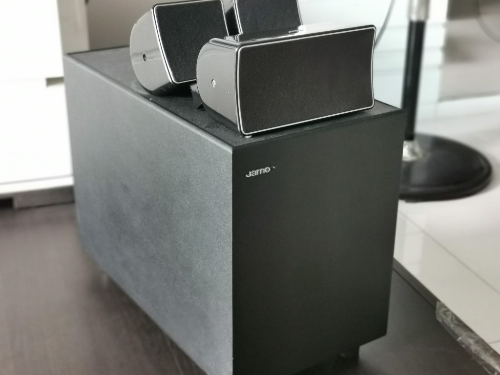 Jamo a 200 outlet