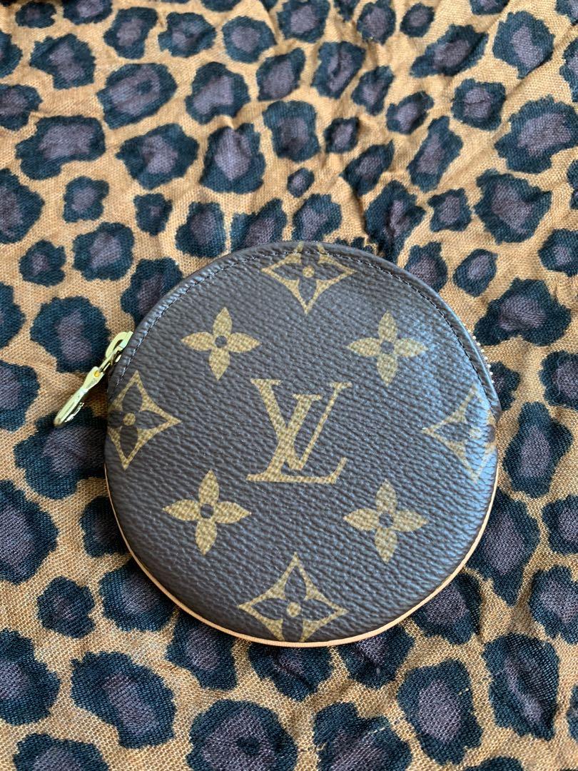 LOUIS VUITTON ROUND COIN PURSE, DISCONTINUED SLG