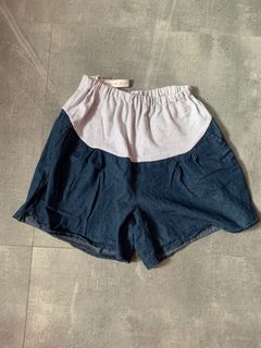 (Category: ) located in . Submitted by deedi (Listing ID 1042819279, Image 1). Description: .