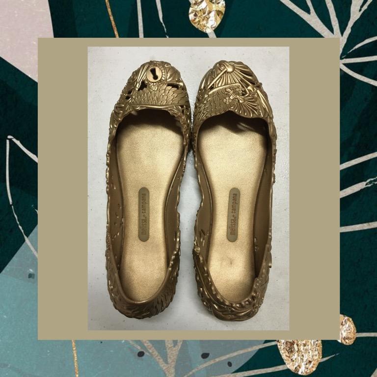 gold flats size 10