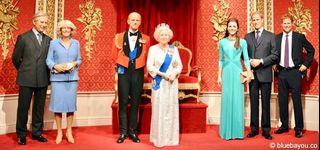 N Madame Tussauds cheap ticket discount Boat ride Images of Singapore Marvel 4D Cinema Aquarium Cable car Luge sky ride Universal studios Adventure cove Night safari trick eye
